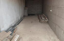  Casa+ teren 4000mp, zona Horodnic de Sus, Radauti