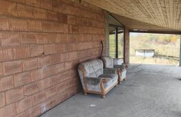  Casa+ teren 4000mp, zona Horodnic de Sus, Radauti