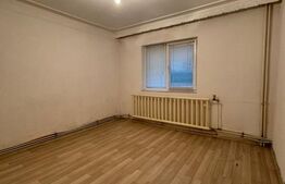 Apartament 3 camere, 80mp, spațios, Zona Burdujeni 