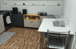 Apartament decomandat 3 camere, 90mp, zona Lac, Radauti