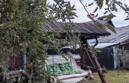 Casă de vânzare în Gura Humorului + teren generos