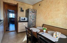 Apartament 3 camere, etaj intermediar, zona Mărășești