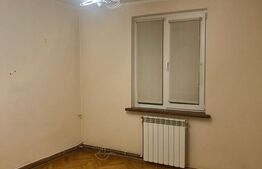 Apartament  Central ,3 camere, 72mp ,etaj 2, SIRET