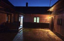 Casa individuala 80mp, 350 mp teren, centru Dornesti