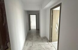 Garsoniera, etaj intermediar, 44 mp utili, Burdujeni