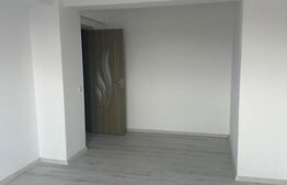 Garsoniera, etaj intermediar, 44 mp utili, Burdujeni