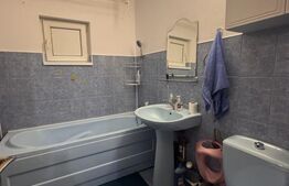 Apartament cu 3 camere, 106 mp, zona Obcini