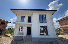 Casa individuala , 105mp utili , 303 mp teren, Lisaura    