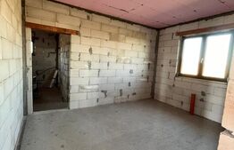 Casa individuala, la rosu, 161 mp,  Fratautii Vechi