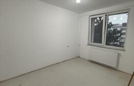 Apartament 4 camere, 87 mp, zona Centrala