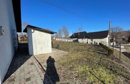 Spațiu comercial de vânzare, 1800 mp, în Vadul Moldovei