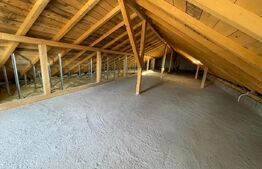 Spațiu comercial de vânzare, 1800 mp, în Vadul Moldovei