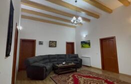 Domeniu situat la poalele Calimanilor