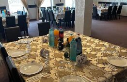 Afacere la cheie! 2 sali evenimente+ apartament 220mp, Siret