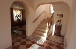 Casa cu 4 camere, 220 mp, zona Itcani