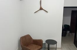 Apartament 2 camere, 52 mp, decomandat, etaj intermediar, zona Zamca