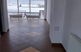 Spatiu comercial, 110 mp, etajul 1, vitrina, zona Burdujeni