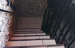 Casa individuala, 6 camere,  250 mp, 600 mp de teren, Suceava (Moara)