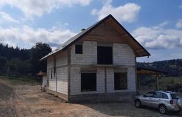 Casă la roșu, 6 camere, 167 mp, în zona Cozănești, Suceava