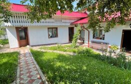 Oportunitate! Casa individuala, 6 camere, 100 mp, 2 ha teren, Caverca