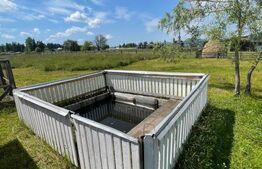 Oportunitate! Casa individuala, 6 camere, 100 mp, 2 ha teren, Caverca