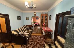 Oportunitate! Casa individuala, 6 camere, 100 mp, 2 ha teren, Caverca