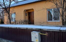Casa batraneasca renovata complet, 3 camere, 87 mp, zona Lisaura