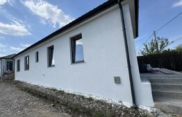 Casa parter, 58 mp utili, zona rezidentiala, Ipotesti 