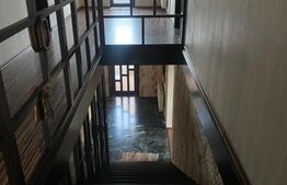 Casa de vanzare, cu 4  camere, 268 mp + teren 786 mp, zona-Moara