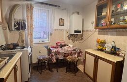 Apartament de vanzare, cu 3 camere, 61,20 mp, zona Marasesti