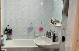 Apartament  3 camere, etaj intermediar, Radauti