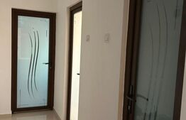 Apartament  cu 2 camere, 59 mp utili, zona Centrala, Radauti