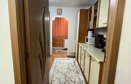 Apartament cu 2 camere, etaj intermediar, zona Burdujeni