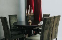 Apartament modern cu 3 camere, 98 mp, etaj 3, bloc nou, zona Centrala