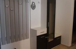 Apartament 3 camere, 68 mp, decomandat, etaj intermediar, zona Obcini