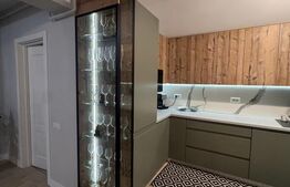 Apartament de vanzare, cu 3 camere, lux, 143 mp, zona Zamca