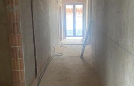 Pensiune la roșu de vanzare, 18 camere, 726 mp, zona Vatra Dornei