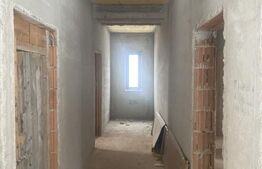 Pensiune la roșu de vanzare, 18 camere, 726 mp, zona Vatra Dornei