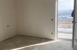 Duplex de vanzare, cu 4 camere, 112 mp util, 250 mp teren, zona Ipotești 