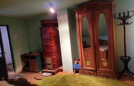 Casa de vacanta, cu 3 camere, 130 mp, zona-Vatra Dornei