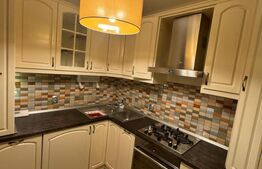 Apartament 2 camere, 61 mp utili, etaj intermediar, zona Zamca