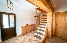 Casă deosebită în Vatra Dornei, stil rustic în confort modern