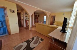 Apartament la mansarda, cu 3 camere, 124,40 mp, zona ultracentrala