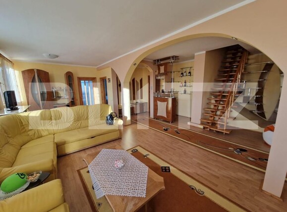 Apartament de vânzare 3 camere Central - 166109AV | BLITZ Suceava | Poza2