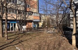 Teren intravilan de vanzare, 300 mp, zona Obcini