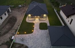 Casa individuala 195mp+2000mp teren, zona Volovat, Radauti