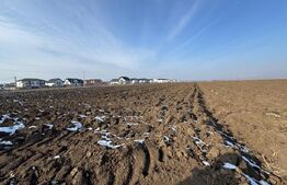 Teren intravilan, parcelabil, 300-1500 mp, zona Tisauti 