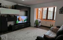 Apartament 3 camere, zona Piata Mica, etaj 3, Radauti
