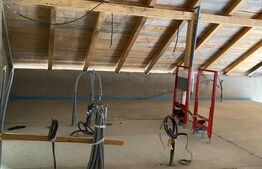 Casa individuala, 200 mp, 23 ari de teren, zona Moara Nica