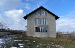 Casa individuala, 200 mp, 23 ari de teren, zona Moara Nica